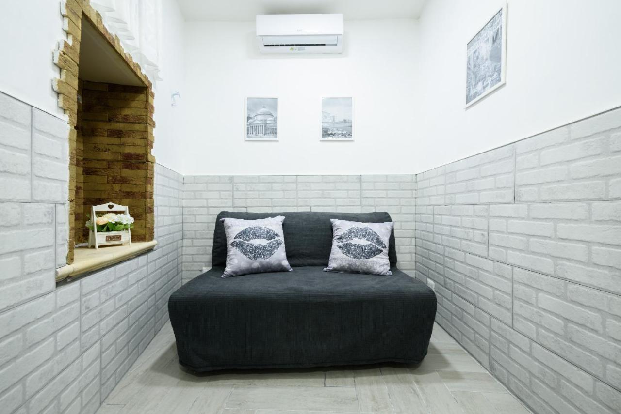 Esse Home نابولي المظهر الخارجي الصورة