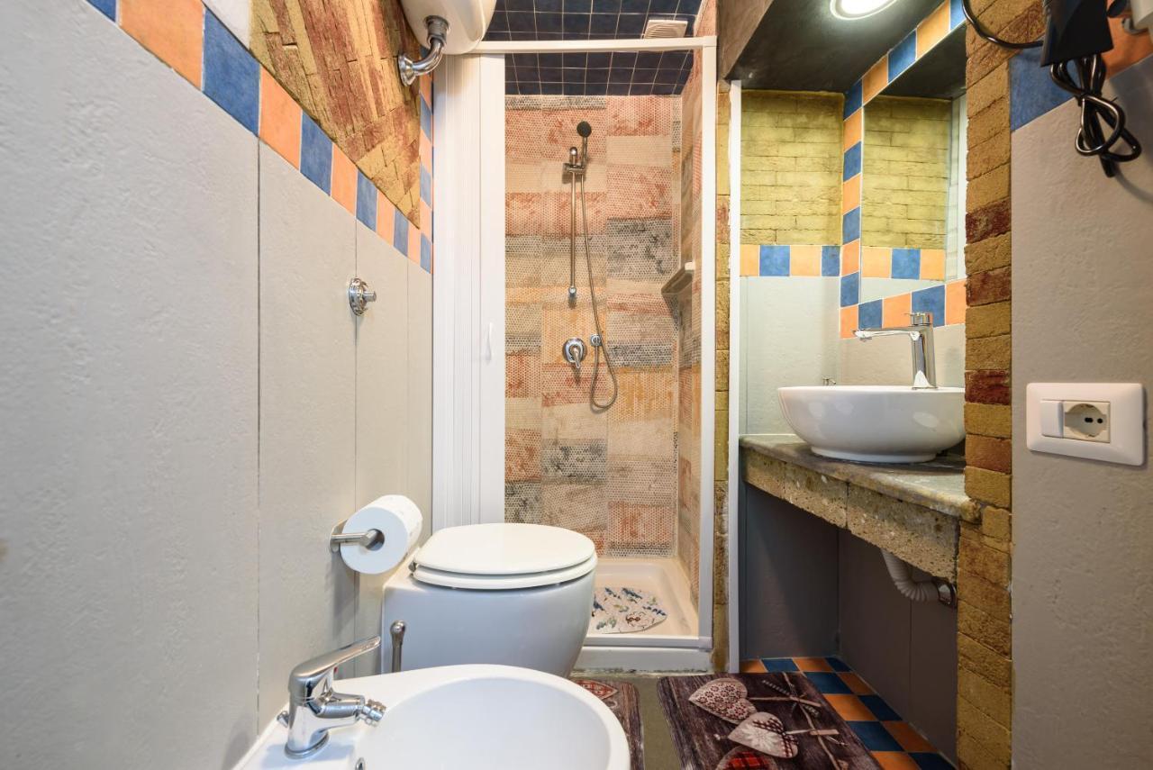 Esse Home نابولي المظهر الخارجي الصورة