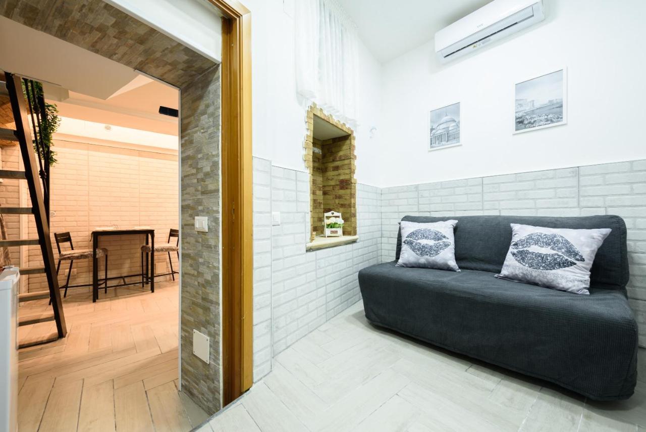 Esse Home نابولي المظهر الخارجي الصورة