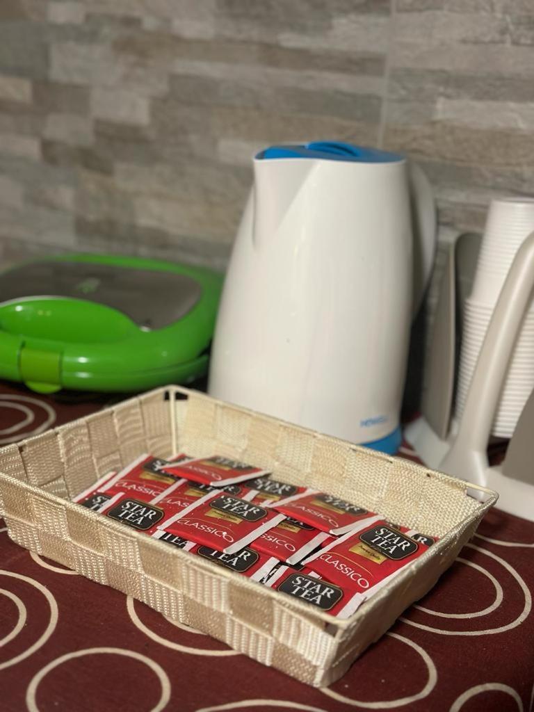 Esse Home نابولي المظهر الخارجي الصورة